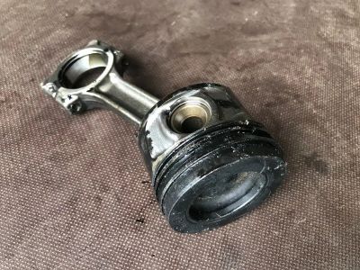 Лот: 23592791. Фото: 1. Поршень с шатуном Renault Duster... Двигатель и элементы двигателя