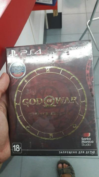 Лот: 11670243. Фото: 1. God of War ps4 limited edition... Игры для консолей