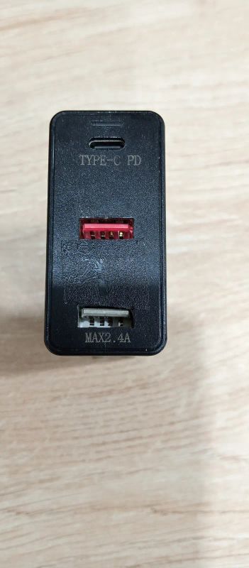 Лот: 25743051. Фото: 1. Зарядное устройство PD 100W. Зарядные устройства, блоки питания, адаптеры сетевые для смартфонов