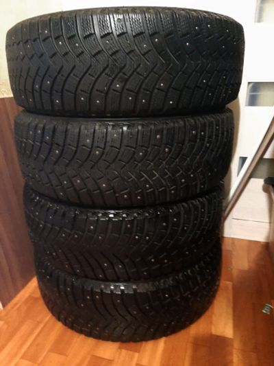 Лот: 20858693. Фото: 1. Комплект шин Michelin Latitude... Шины