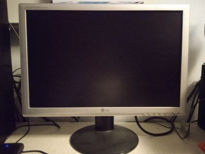 Лот: 20587294. Фото: 1. Монитор LG Flatron 19 дюймов... ЖК-мониторы