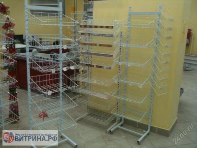 Лот: 2354354. Фото: 1. Стеллаж сетчатый с корзинами. Торговое