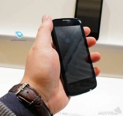 Лот: 3338770. Фото: 1. ZTE V889m, 2 ядра 4 дюйма экран. Смартфоны
