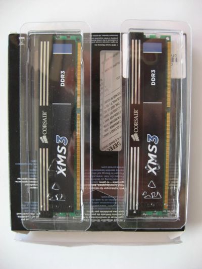 Лот: 6201105. Фото: 1. Corsair XMS3 [CMX8GX3M2A1600C9... Оперативная память