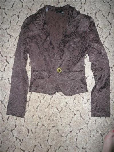 Лот: 503480. Фото: 1. Пиджак р.40. Пиджаки, жакеты, жилеты