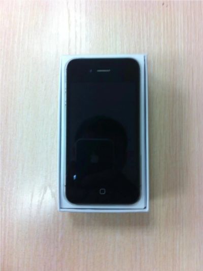 Лот: 8071184. Фото: 1. Продам Б/у iPhone 4s, Black, 16GB. Смартфоны