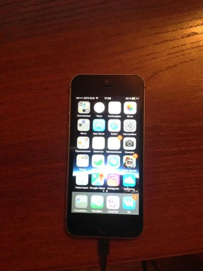 Лот: 8751446. Фото: 1. IPhone 5s 16gb. Смартфоны