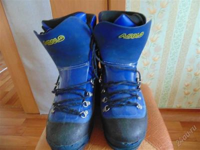 Лот: 2938585. Фото: 1. горные ботинки. Альпинизм и скалолазание