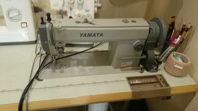 Лот: 12031192. Фото: 1. Промышленная швейная машина Yamata... Швейная, вязальная