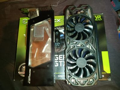 Лот: 22713705. Фото: 1. Видеокарта EVGA GeForce GTX 1080Ti... Видеокарты