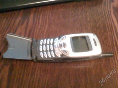 Лот: 334826. Фото: 1. samsung SGH-R200S. Кнопочные мобильные телефоны