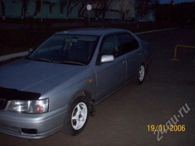 Лот: 671002. Фото: 1. Nissan Bluebird. Автомобили