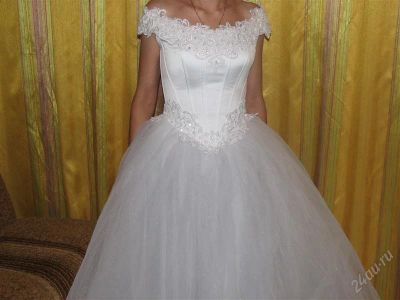 Лот: 1234139. Фото: 1. Свадебное платье 40-42. Другое (свадебная мода)
