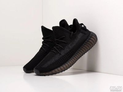 Лот: 17636634. Фото: 1. Кроссовки Adidas Yeezy 350 Boost... Кеды, кроссовки, слипоны