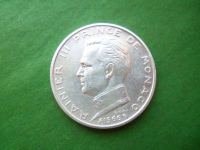 Лот: 19677016. Фото: 1. Монако 5 франков 1966 г. серебро... Европа