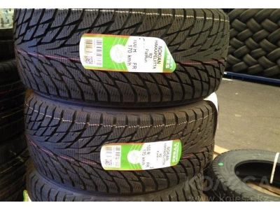 Лот: 11819617. Фото: 1. Nokian HKPL R SUV XL 111R липучка. Шины