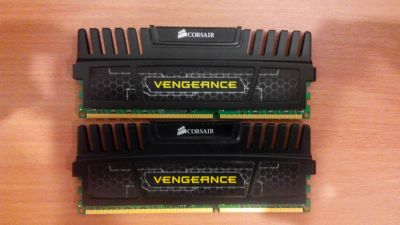 Лот: 4895487. Фото: 1. DIMM DDR3 Corsair Vengeance 4096MBx2... Оперативная память