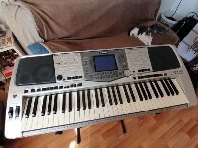 Лот: 17875019. Фото: 1. Синтезатор Yamaha PSR-2000. Клавишные
