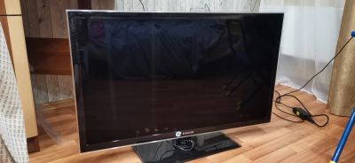 Лот: 17345821. Фото: 1. Телевизор 40". Телевизоры