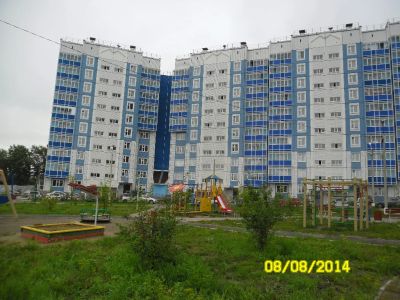 Лот: 9456858. Фото: 1. Двухкомнатная квартира в Октябрьском... Квартиры, студии