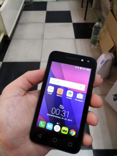 Лот: 11934547. Фото: 1. Alcatel 4034d pixi 4 Android 6... Смартфоны