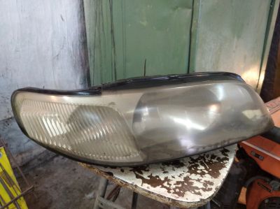 Лот: 16068487. Фото: 1. Фара передняя правая Nissan Expert... Оптика и освещение