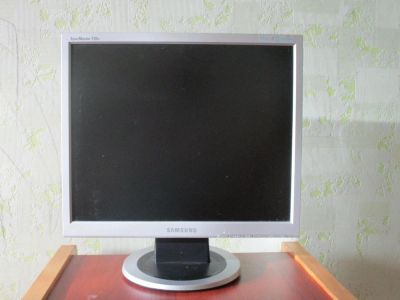 Лот: 8466147. Фото: 1. Монитор. ЖК-мониторы