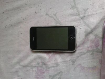 Лот: 3183372. Фото: 1. iphone 3gs 32gb,предлагайте цену. Смартфоны