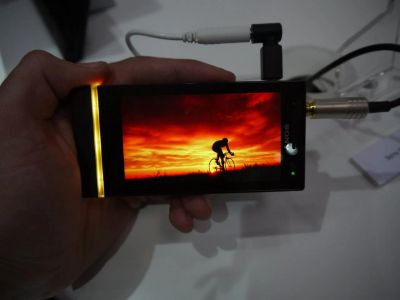 Лот: 3137811. Фото: 1. Sony Xperia U. Смартфоны