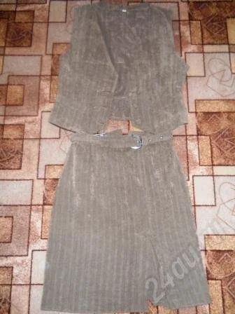 Лот: 360463. Фото: 1. строгий Костюм. Другое (женская одежда)