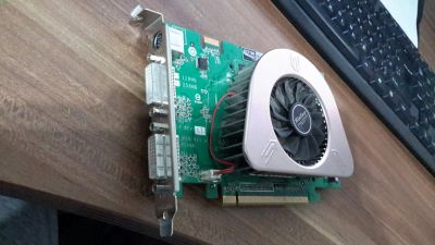 Лот: 18786588. Фото: 1. Видеокарта PCI-E GeForce 8600GTS... Видеокарты