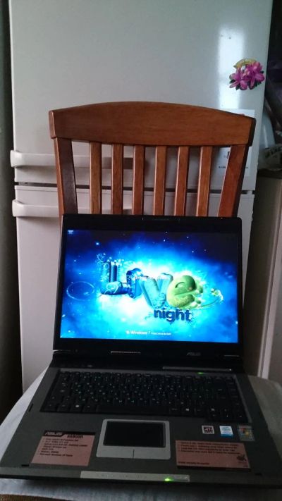 Лот: 7471291. Фото: 1. ноутбук asus A6R,как новый. Ноутбуки