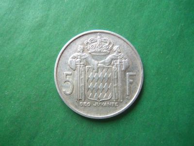 Лот: 19870600. Фото: 1. Монако 5 франков 1960 г. серебро... Европа