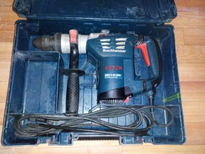 Лот: 8897331. Фото: 1. Перфоратор bosch GBH 4-32 DFR... Электроинструмент