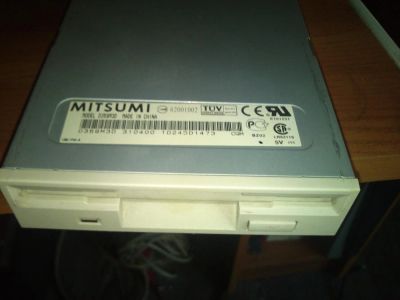 Лот: 5123714. Фото: 1. fdd mitsumi. Приводы CD, DVD, BR, FDD