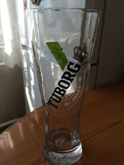 Лот: 7653517. Фото: 1. Стакан для пива Tuborg -новый. Кружки, стаканы, бокалы