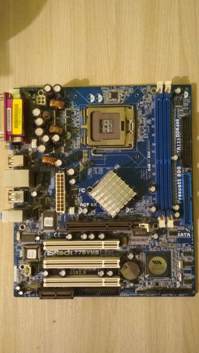 Лот: 15259042. Фото: 1. Asrock 775VM8. Материнские платы