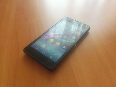 Лот: 6819189. Фото: 1. Sony xperia zr lte(обмен). Смартфоны