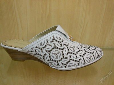 Лот: 2740750. Фото: 1. Закрытое сабо из натуральной кожи... Сабо