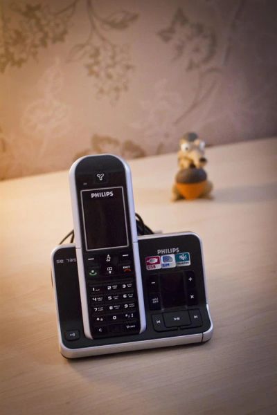 Лот: 3071716. Фото: 1. Телефон домашний Philips SE735. DECT и радиотелефоны