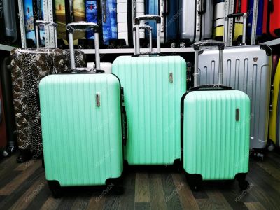 Лот: 14231620. Фото: 1. Чемодан Средний "Krabi" Мятный... Чемоданы и сумки дорожные