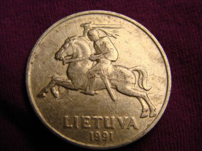 Лот: 5187626. Фото: 1. 5 центов 1991, Литва, всадник. Страны СНГ и Балтии