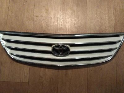 Лот: 8713859. Фото: 1. Решетка радиатора Toyota Gaia. Кузов
