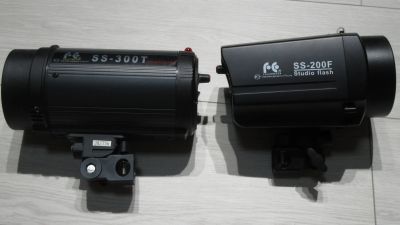 Лот: 21233899. Фото: 1. комплект фотосвета. Вспышки, осветители, рассеиватели