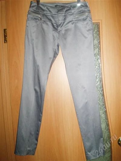Лот: 1585684. Фото: 1. Брюки Bestia. Размер 44. Брюки, шорты