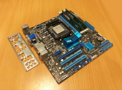 Лот: 18445702. Фото: 1. Комплект AMD FX-4100 (4 ядра... Комплекты запчастей