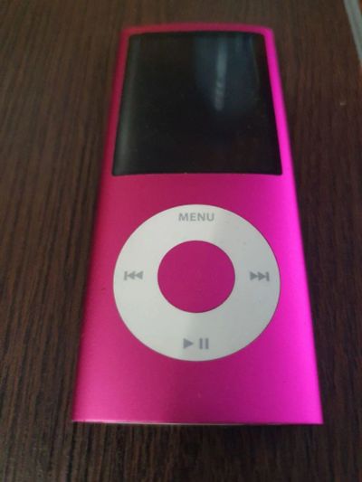 Лот: 16619462. Фото: 1. Ipod 8 Gb. Плееры