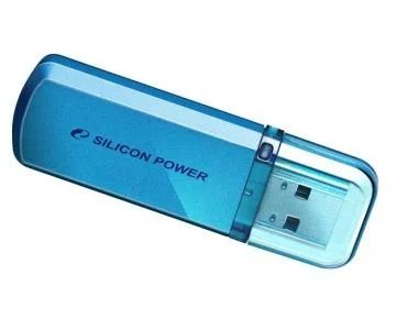 Лот: 3922083. Фото: 1. Новая карта памяти USB 8 Gb Silicon... USB-флеш карты