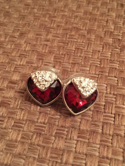 Лот: 6159248. Фото: 1. Серьги-пуссеты Swarovski, оригинал. Серьги, каффы