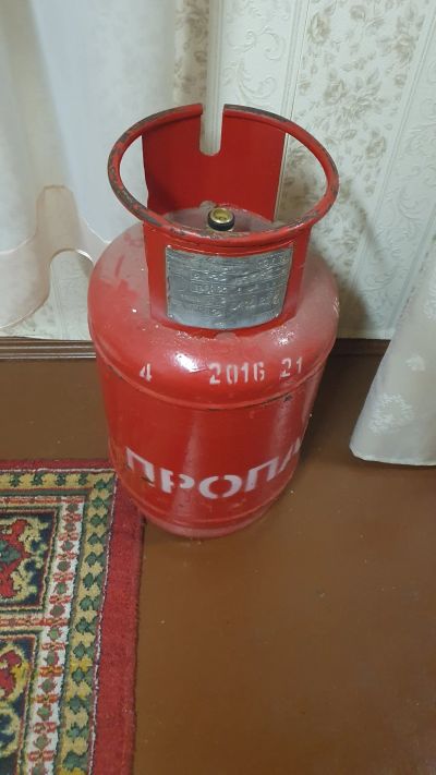 Лот: 25887039. Фото: 1. Газовый балон 27 литров б/у. Портативные газовые плиты и горелки